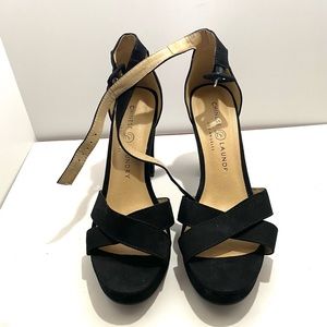 Chinese laundry black velveteen heel size 7.5
